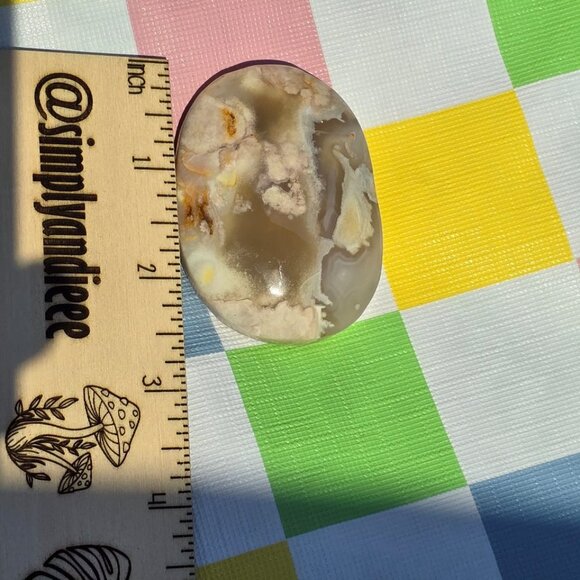 Flower Agate Crystal Palm Stone [D] - Picture 4 of 5